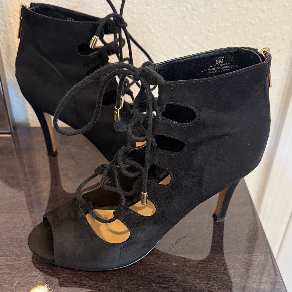 Thalia Sodi Black Lace-Up Heels
